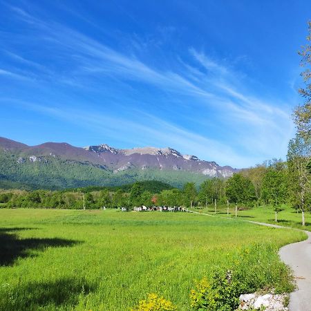 Velebit Lodge Lovinac  Bagian luar foto